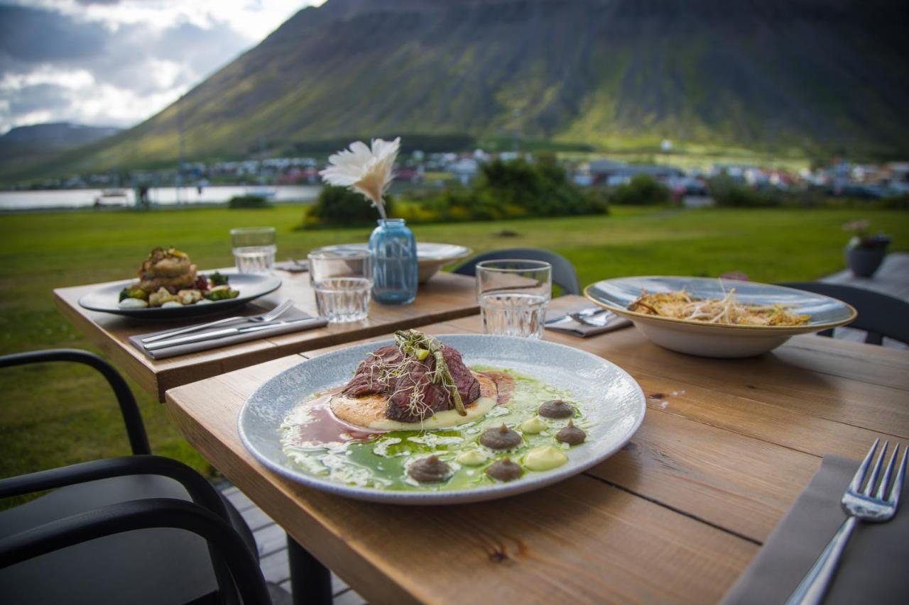 Hotel Isafjoerdur - Torg Ísafjörður Buitenkant foto